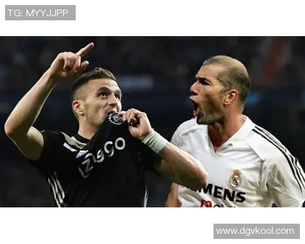 足球明星们的孤独感与奋斗历程背后的心声与思考 足球明星们的孤独感与奋斗历程背后的心声与思考