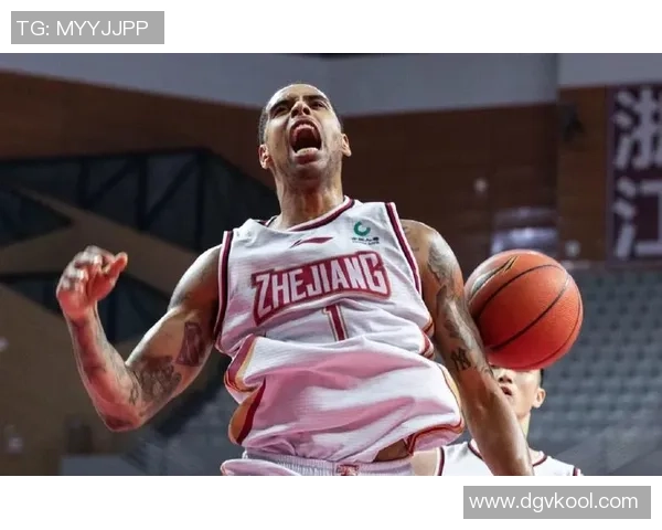 广州足球队以64分领跑钻石联赛积分榜展现强劲实力 广州足球队以64分领跑钻石联赛积分榜展现强劲实力